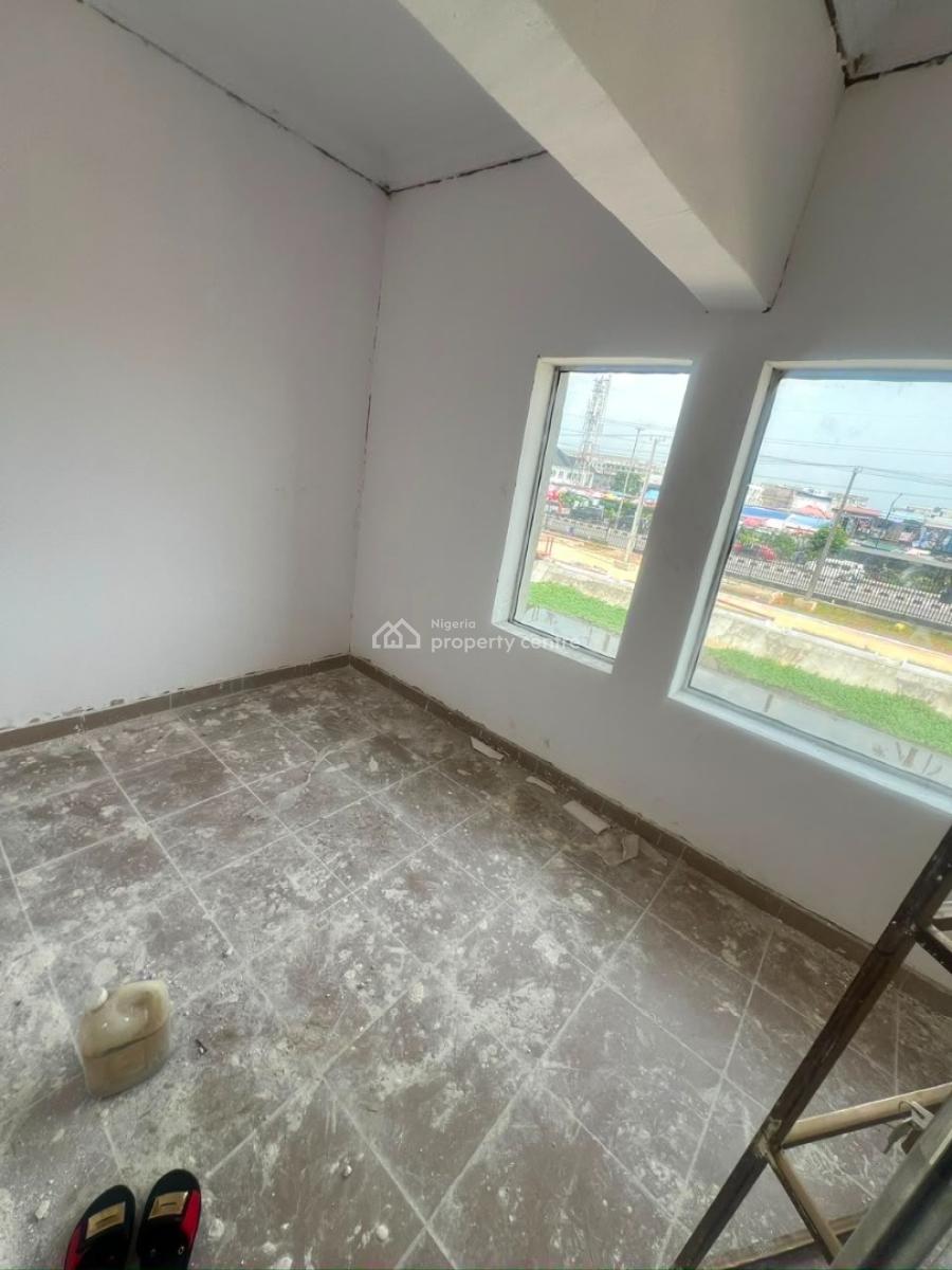 Shop Commercial Area, Lekki Phase 1, Lekki, Lagos, Commercial Property for Rent