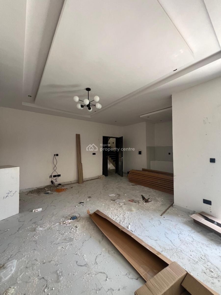 Contemporary 2 Bedroom Apartments, Phase 1, Lekki, Lagos, Flat / Apartment for Sale