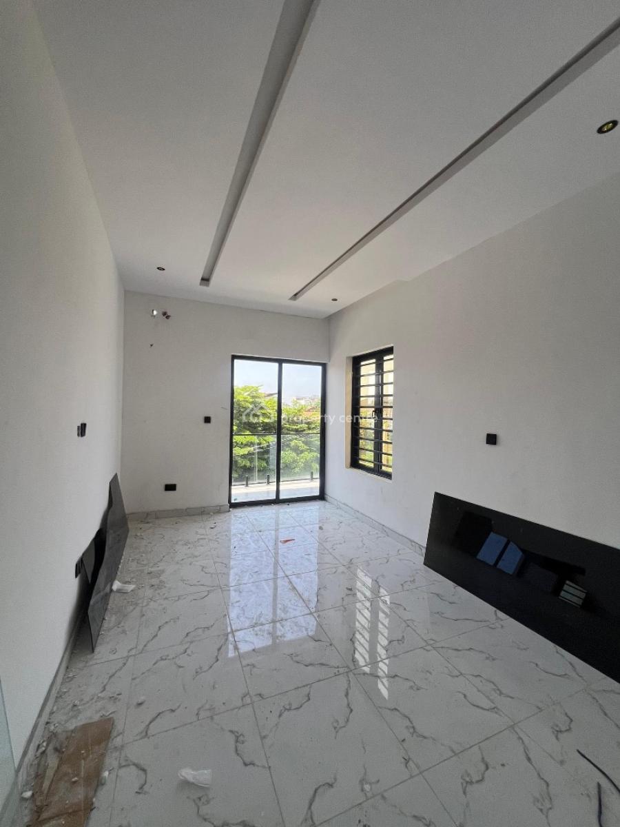 Contemporary 2 Bedroom Apartments, Phase 1, Lekki, Lagos, Flat / Apartment for Sale