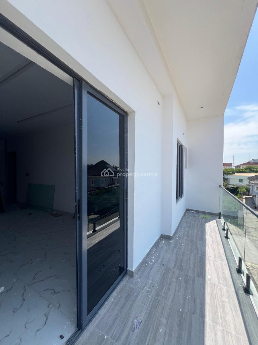Contemporary 2 Bedroom Apartments, Phase 1, Lekki, Lagos, Flat / Apartment for Sale