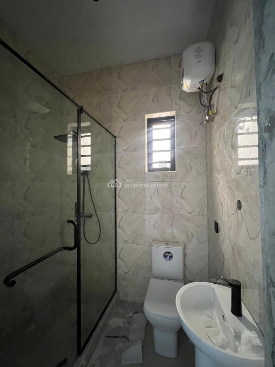 Contemporary 2 Bedroom Apartments, Phase 1, Lekki, Lagos, Flat / Apartment for Sale