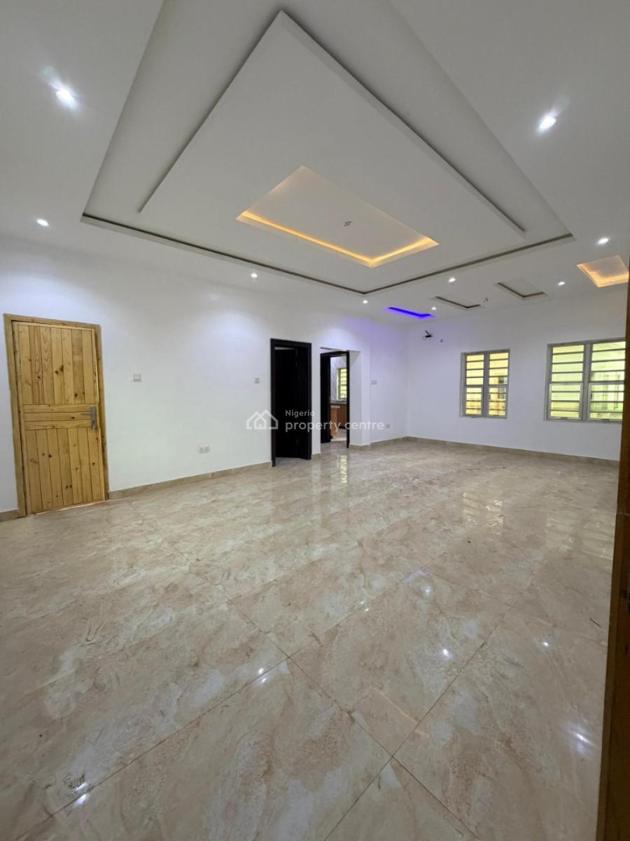 Cozy 3 Bed Apartment with C of O, Gra Phase 2, Magodo, Lagos, Flat / Apartment for Sale