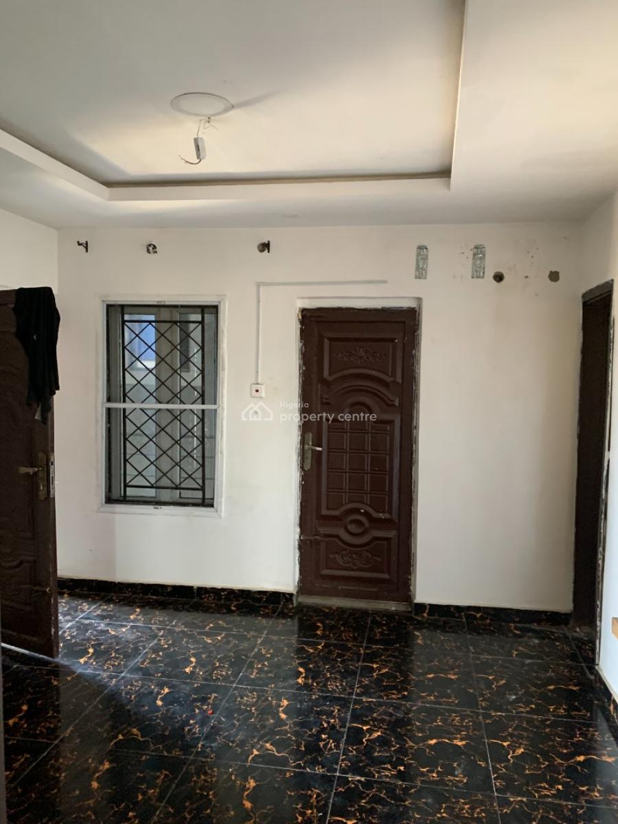 Tastefully Finished Mini Flat with Pop Finishing, Guest Toilet, Abijo Gra, Ajah, Lagos, Mini Flat (room and Parlour) for Rent