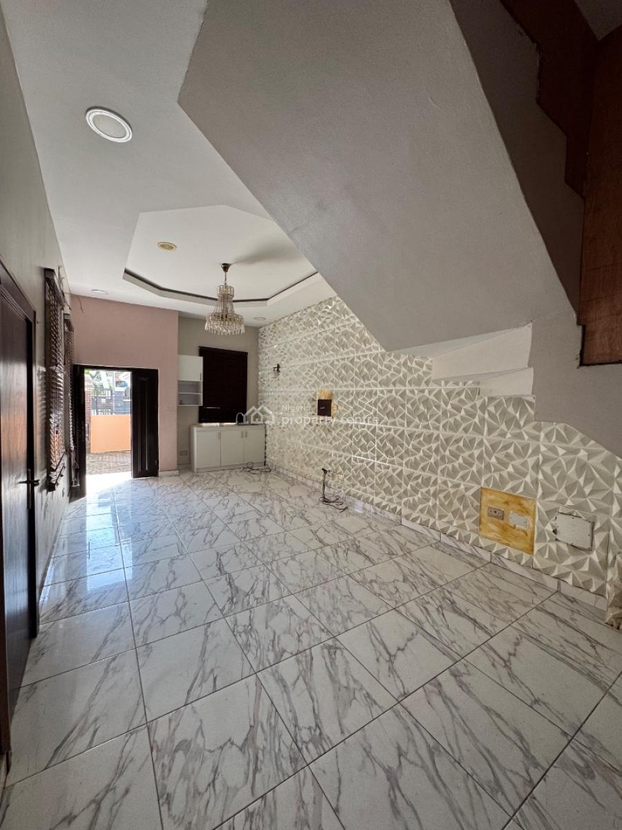 Self Contain Studio, Chevy View Estate, Lekki Expressway, Lekki, Lagos, Self Contain (single Rooms) for Rent