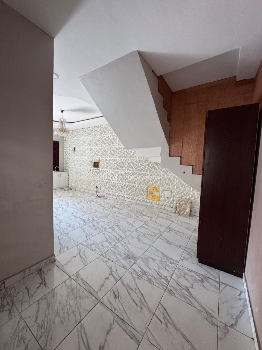 Self Contain Studio, Chevy View Estate, Lekki Expressway, Lekki, Lagos, Self Contain (single Rooms) for Rent