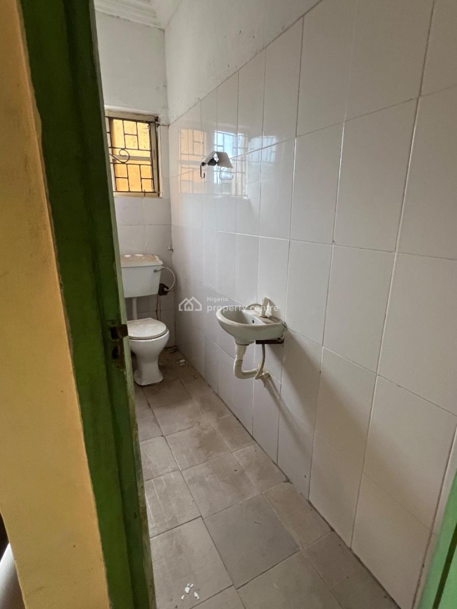 Massive 2 Bedroom Flat Downstairs, Opposite Fidiso Estate Abijo, Abijo, Lekki, Lagos, Flat / Apartment for Rent