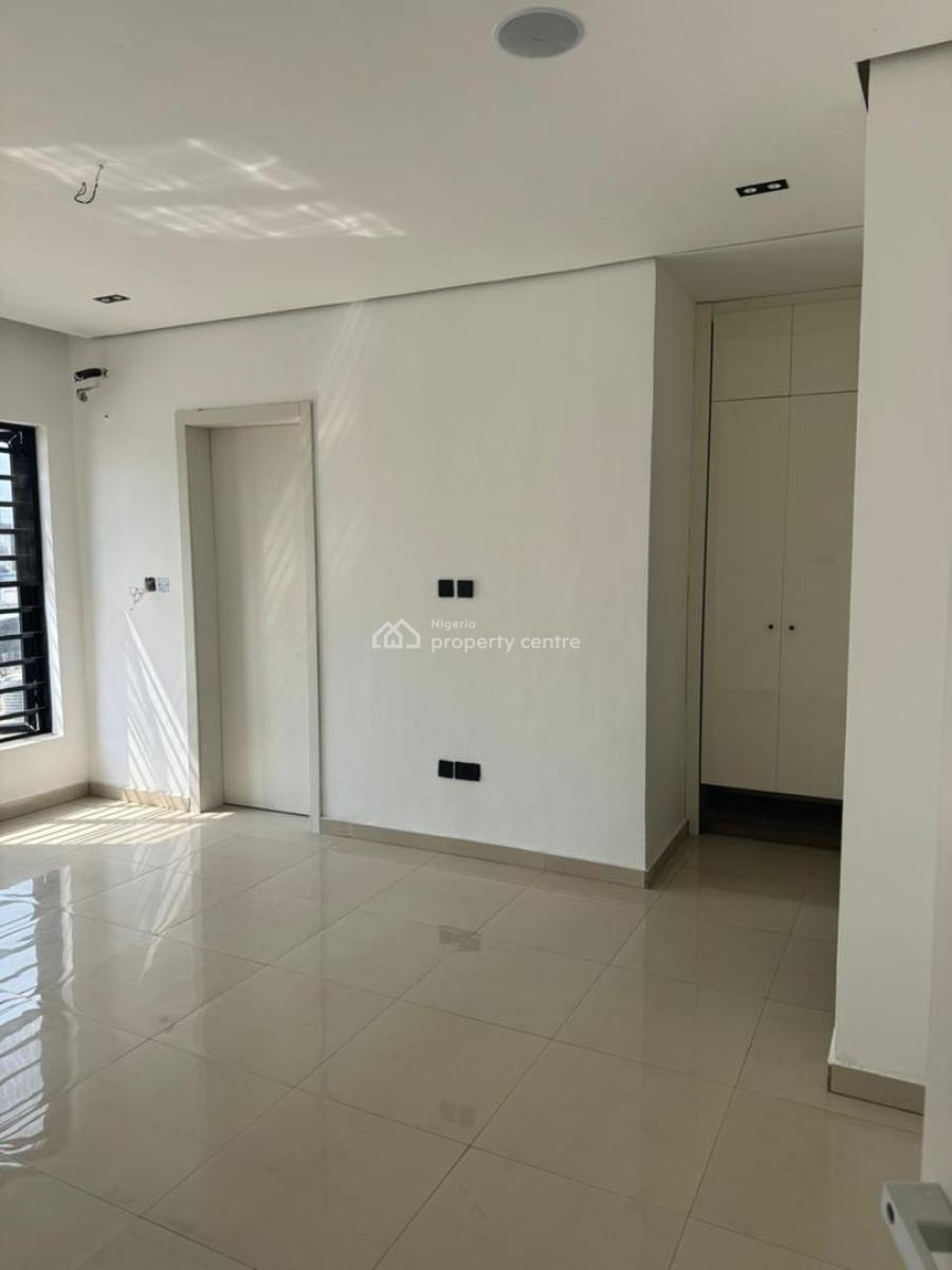 Fully Serviced 2-bedroom Apartment with Bq, Lekki Phase 1, Lekki, Lagos, Flat / Apartment for Rent