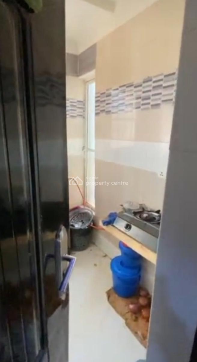 Good 1 Bedroom Flat with 2 Toilets 4m, Wuye, Abuja, Flat / Apartment for Rent