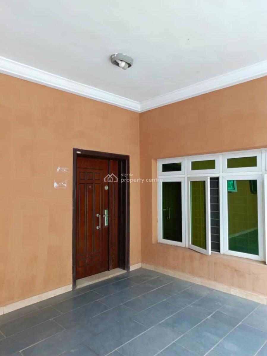Nicely Refurbished 3bedrooms Terrace and a Bq, Asokoro District, Abuja, Terraced Duplex for Rent