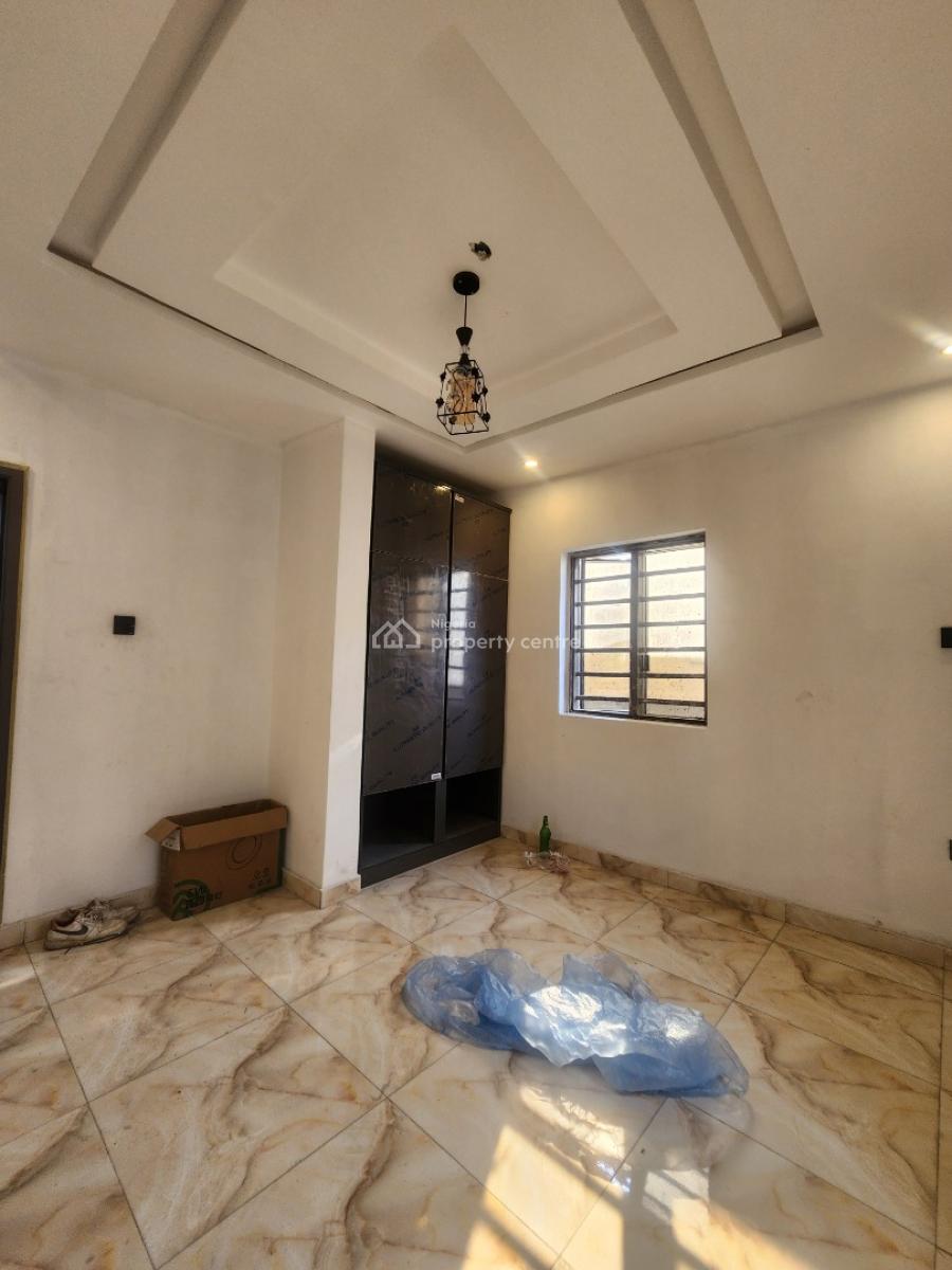 Newly Built 2 Bedroom Flat, Off Adetola Road, Aguda, Surulere, Lagos, Surulere, Lagos, Flat / Apartment for Rent