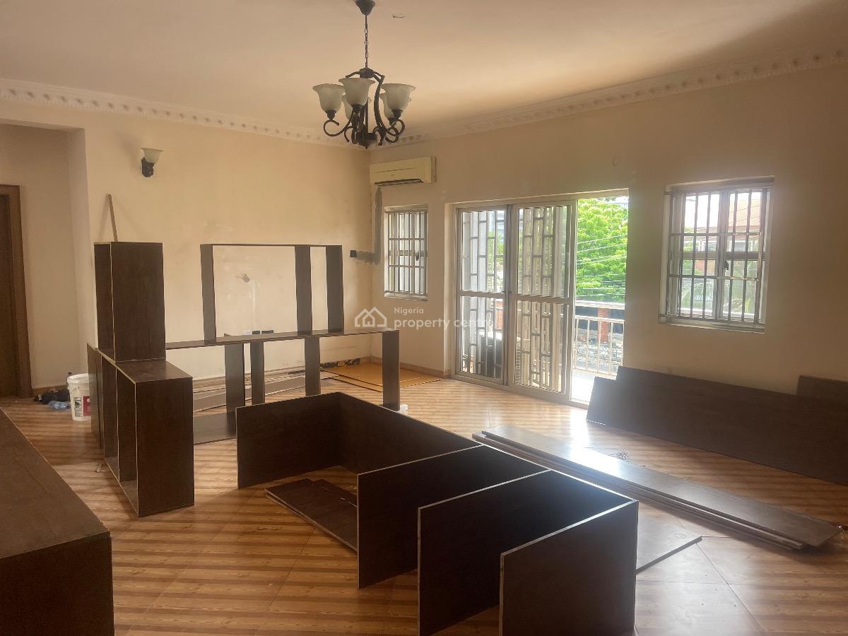Luxury Newly Renovated 3bedrooms Apartments with Room Bq, Oniru, Victoria Island (vi), Lagos, Flat / Apartment for Rent
