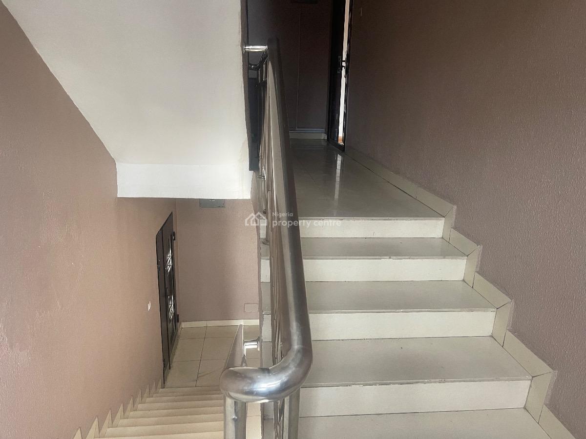 Luxury Newly Renovated 3bedrooms Apartments with Room Bq, Oniru, Victoria Island (vi), Lagos, Flat / Apartment for Rent