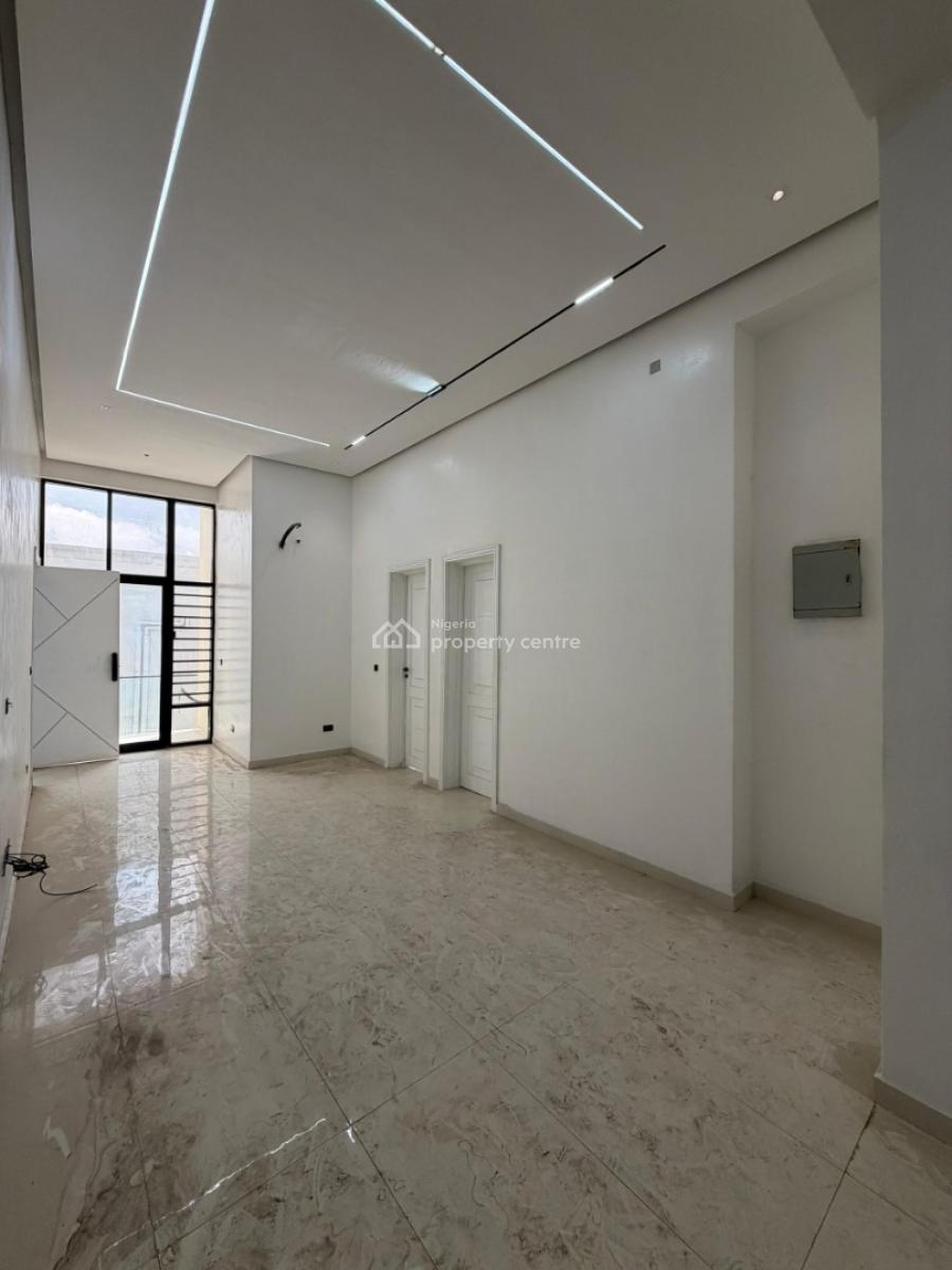 Newly Built 3 Bedrooms Apartment, Lekki Phase 1, Lekki, Lagos, Flat / Apartment for Sale