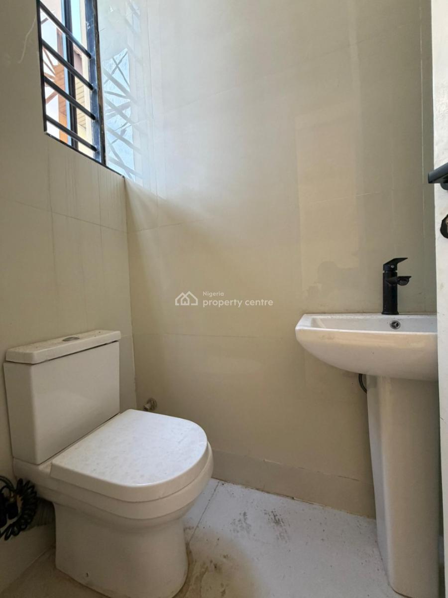 Newly Built 3 Bedrooms Apartment, Lekki Phase 1, Lekki, Lagos, Flat / Apartment for Sale