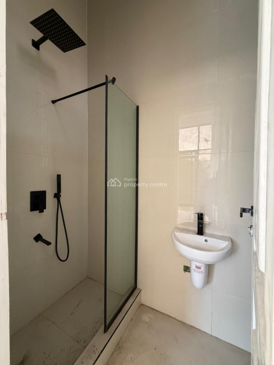 Newly Built 3 Bedrooms Apartment, Lekki Phase 1, Lekki, Lagos, Flat / Apartment for Sale