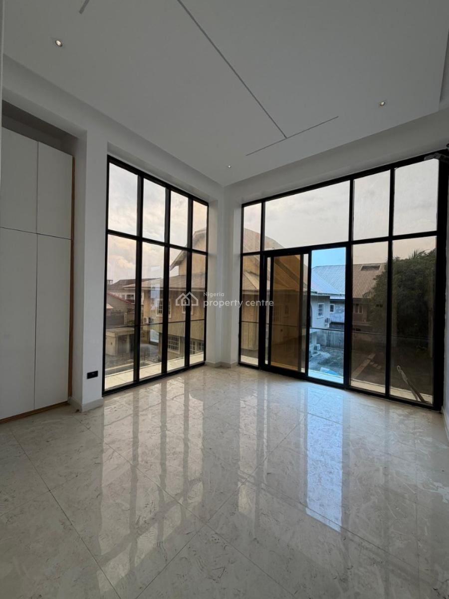 Newly Built 3 Bedrooms Apartment, Lekki Phase 1, Lekki, Lagos, Flat / Apartment for Sale