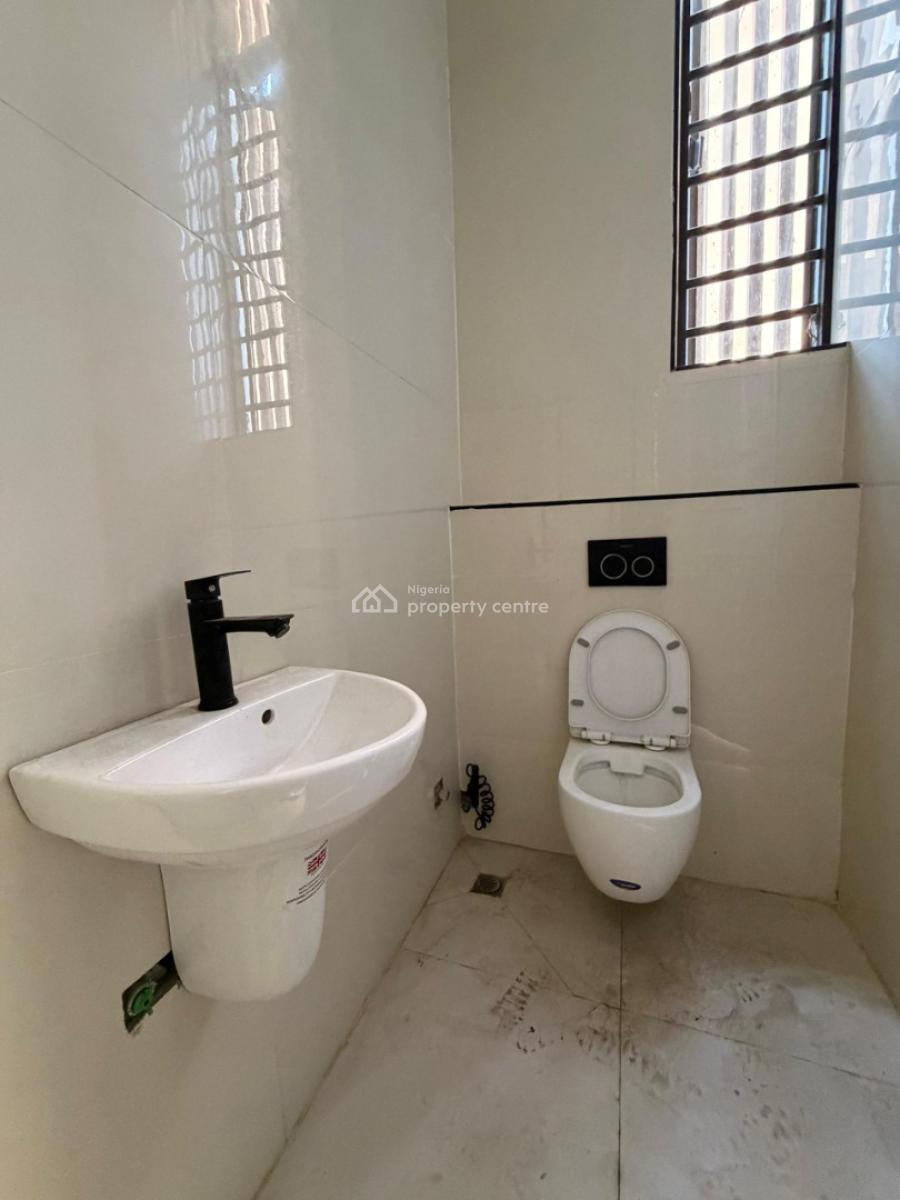 Newly Built 3 Bedrooms Apartment, Lekki Phase 1, Lekki, Lagos, Flat / Apartment for Sale