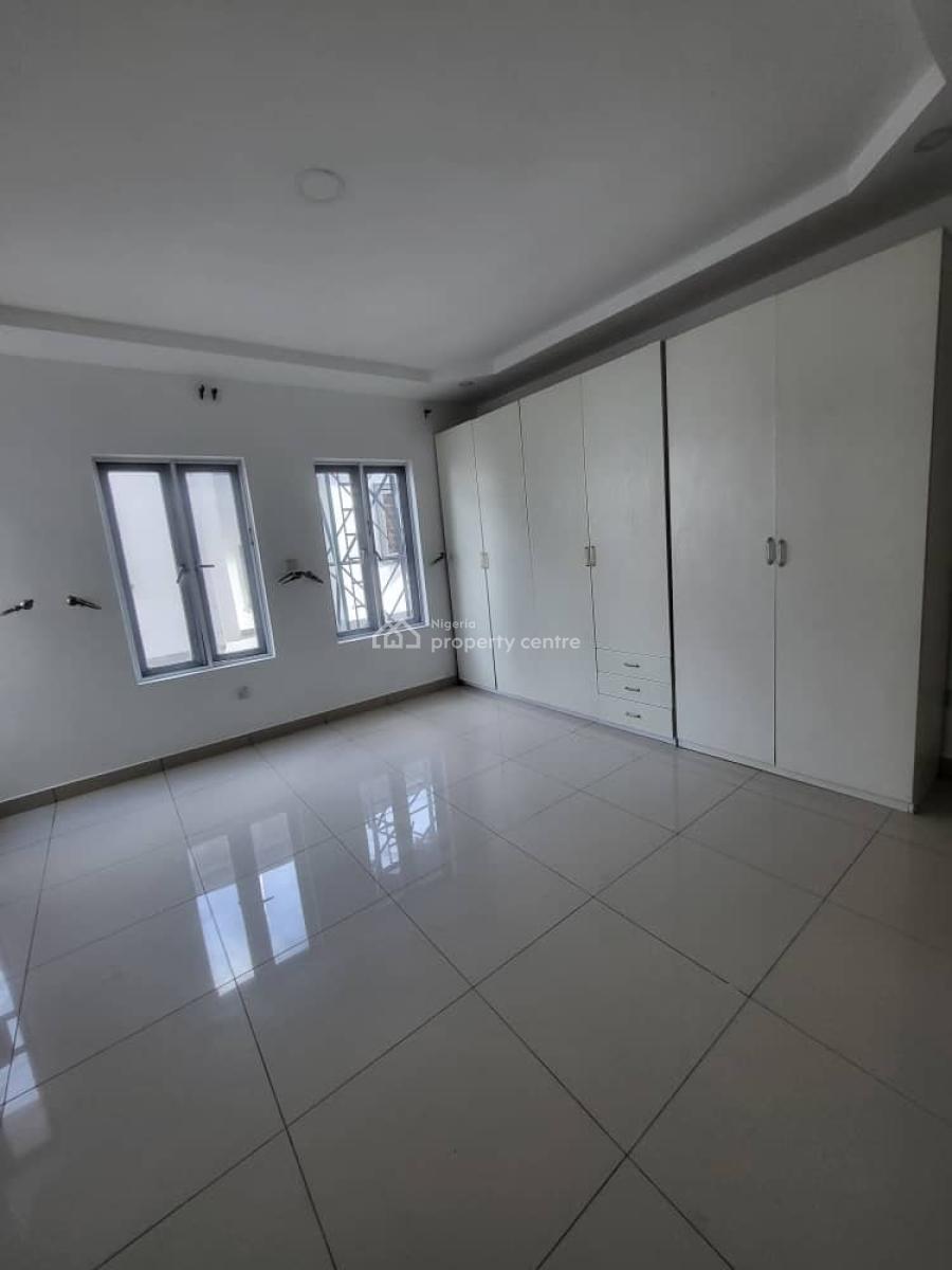 Luxury 3 Bedroom Apartment with Bq, Oral Estate, Ikota, Lekki, Lagos, Flat / Apartment for Rent