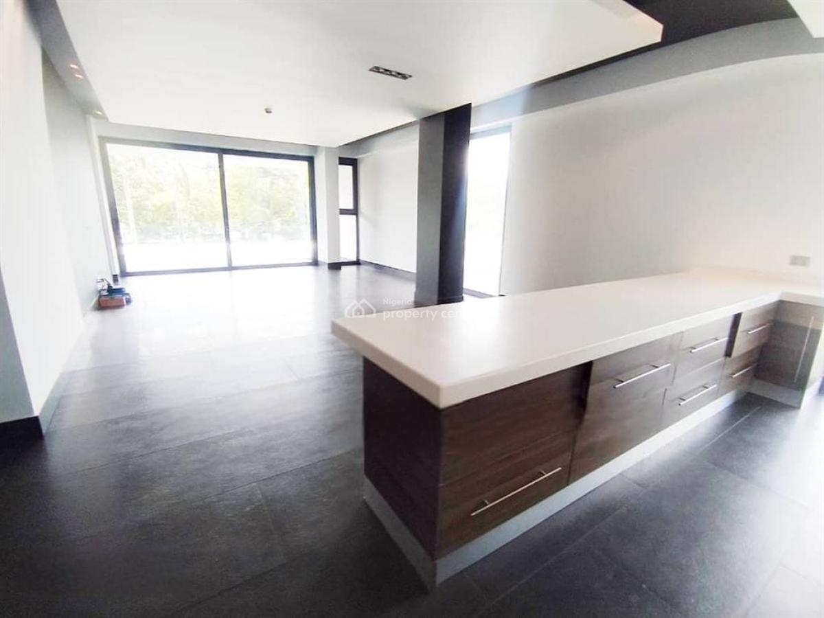️  Tastefully Built 2 and 3 Bedroom Flat with Bq,fitted Dry a, Glover Road, Old Ikoyi, Ikoyi, Lagos, Flat / Apartment for Rent
