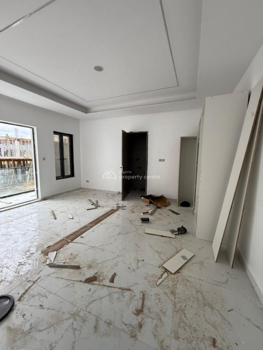 3 Bedroom Block of Flat, Lekki Phase 1, Lekki, Lagos, Flat / Apartment for Sale