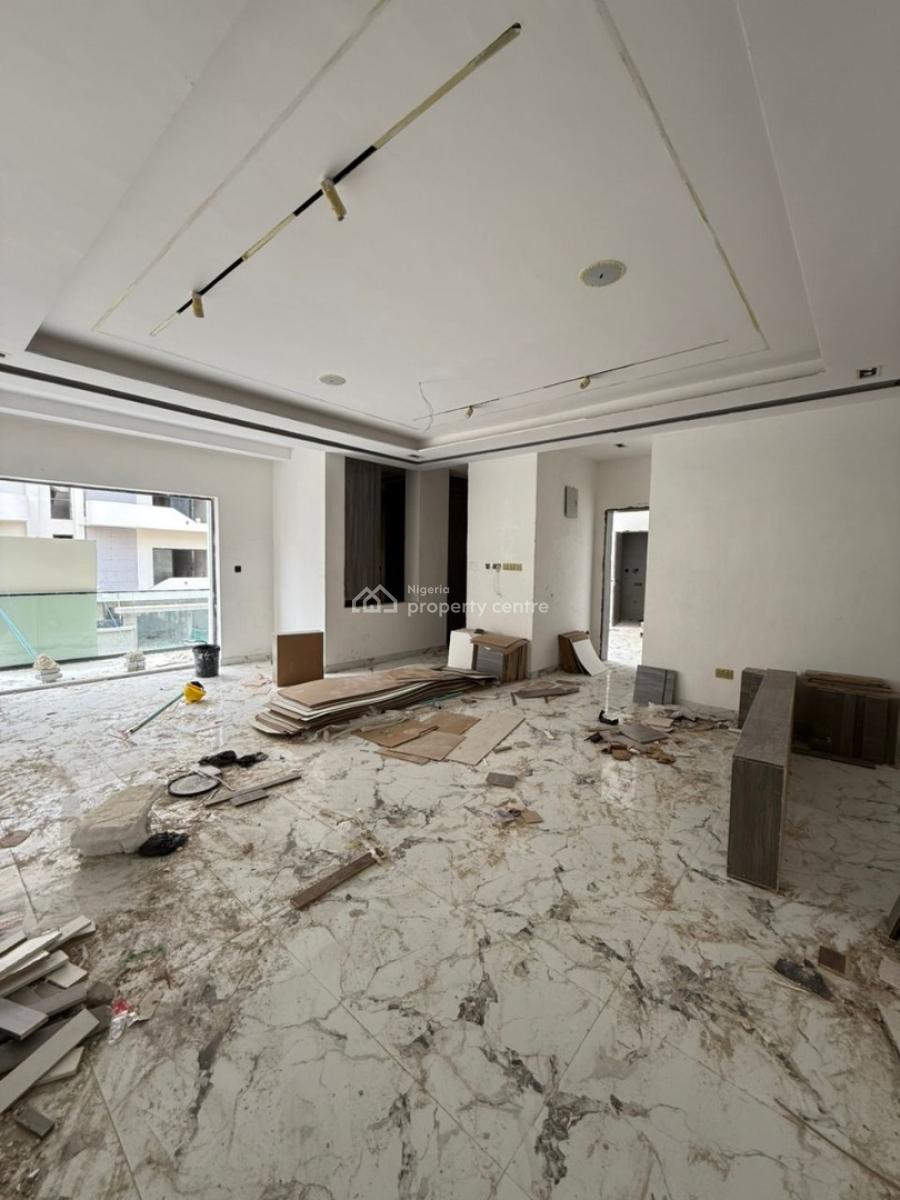 3 Bedroom Block of Flat, Lekki Phase 1, Lekki, Lagos, Flat / Apartment for Sale