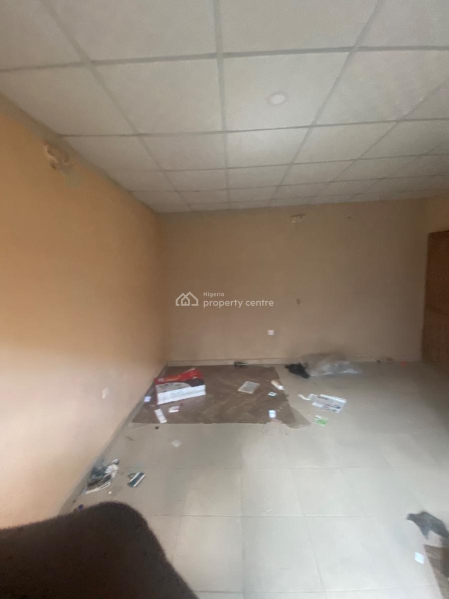 a Lovely and Spacious Room and Parlor with 2 Toilets, Agodongbon Housing Estate Along Lucky Fiber Road, Ikorodu, Lagos, Flat / Apartment for Rent