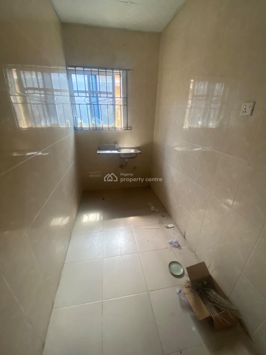 a Lovely and Spacious Room and Parlor with 2 Toilets, Agodongbon Housing Estate Along Lucky Fiber Road, Ikorodu, Lagos, Flat / Apartment for Rent