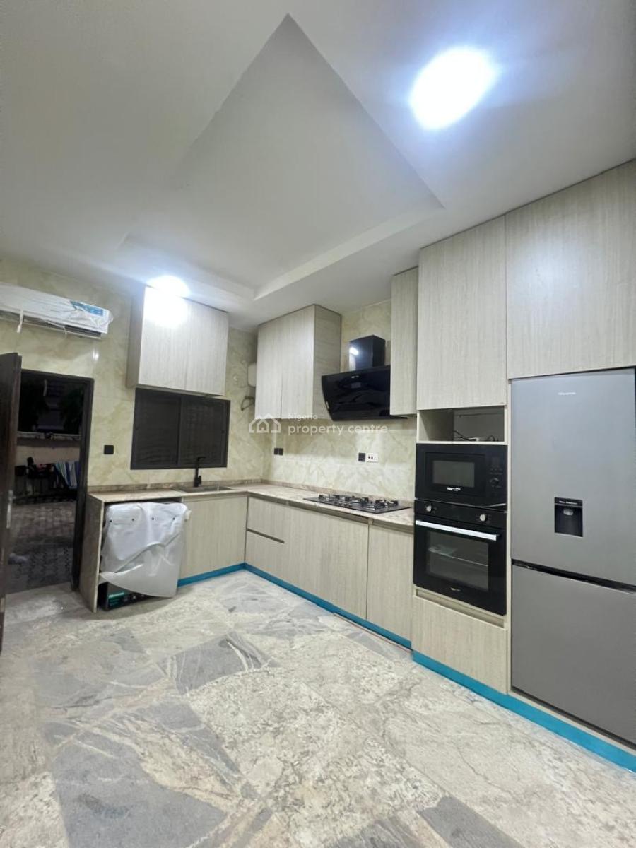 Luxuriously Finished 4bedrooms Terrace Plus Bq, Guzape District, Abuja, Terraced Duplex for Rent