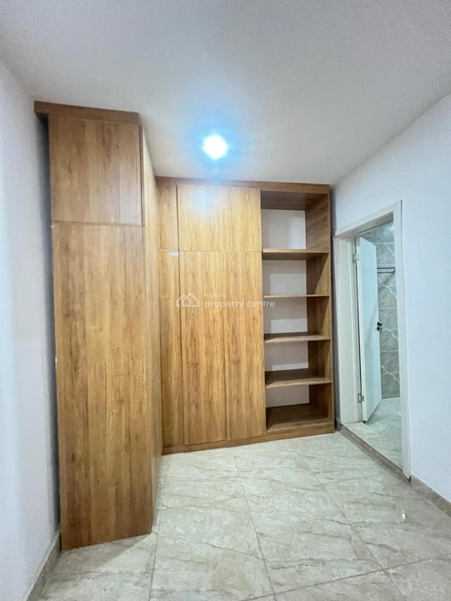 Luxuriously Finished 4bedrooms Terrace Plus Bq, Guzape District, Abuja, Terraced Duplex for Rent