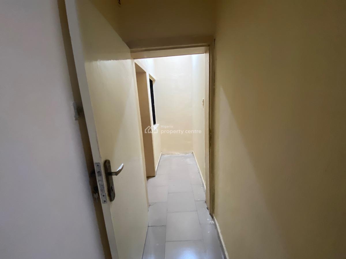 a Modest Mini Flat, Lekki Phase 1, Lekki, Lagos, Mini Flat (room and Parlour) for Rent