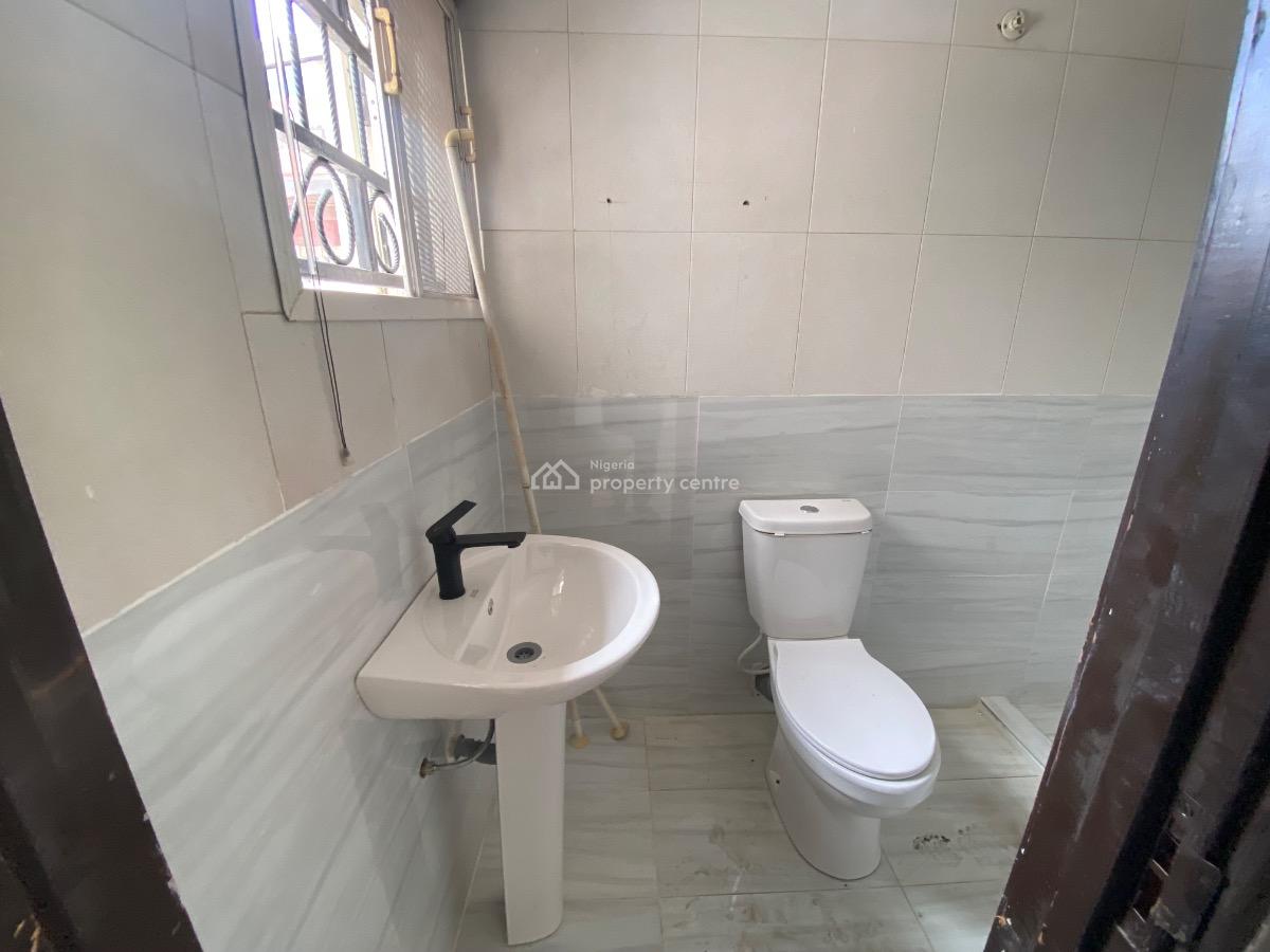 a Neat and Nice 3bedroom Semidetached Duplex with Bq, Lekki Phase 1, Lekki, Lagos, House for Rent