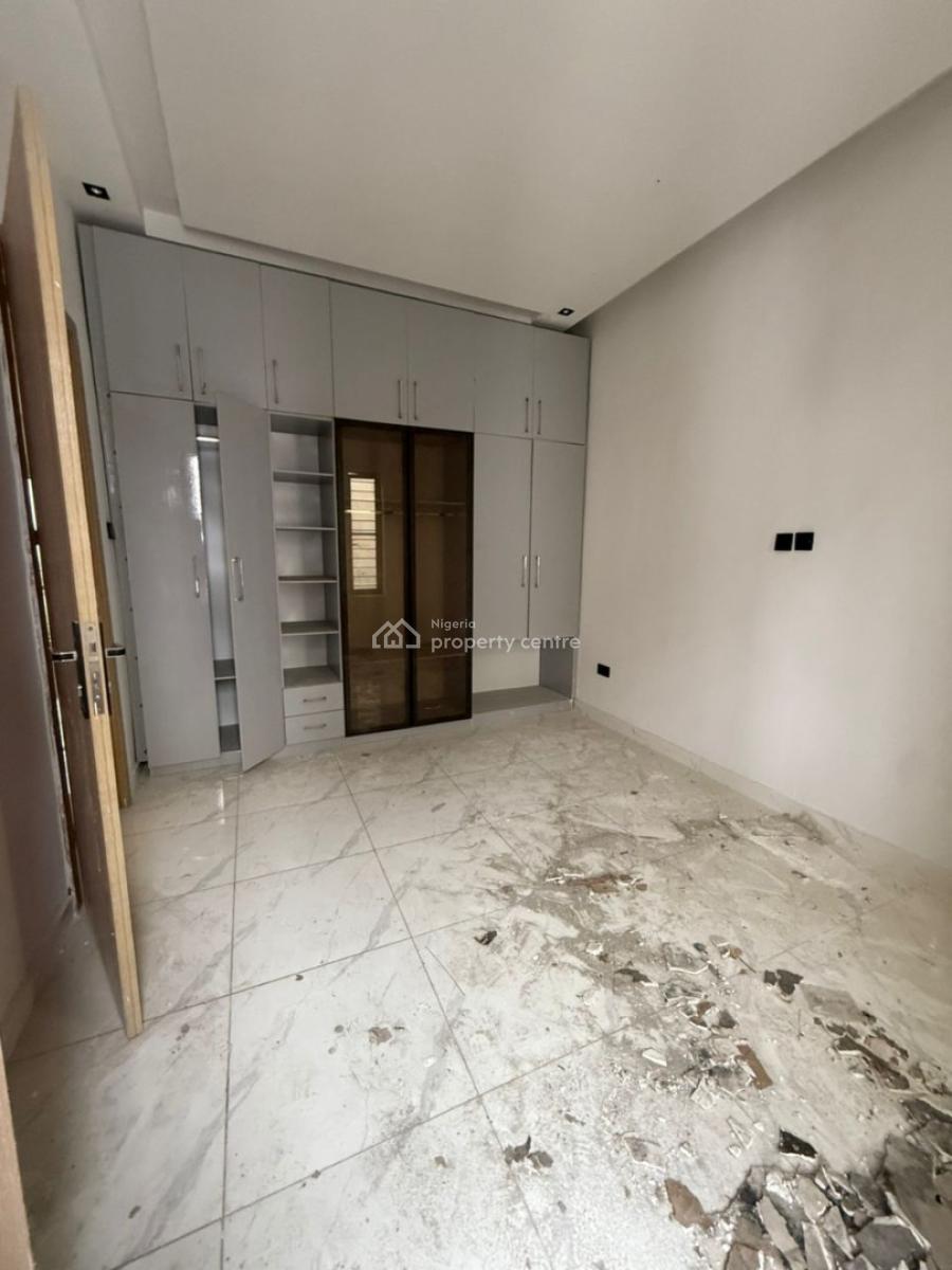 4 Bedroom Terrace with 3 Car Parking Space, Ajah, Lagos, Terraced Duplex for Sale