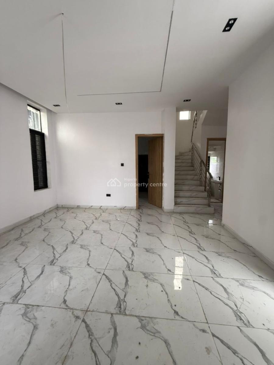 4 Bedroom Terrace with 3 Car Parking Space, Ajah, Lagos, Terraced Duplex for Sale