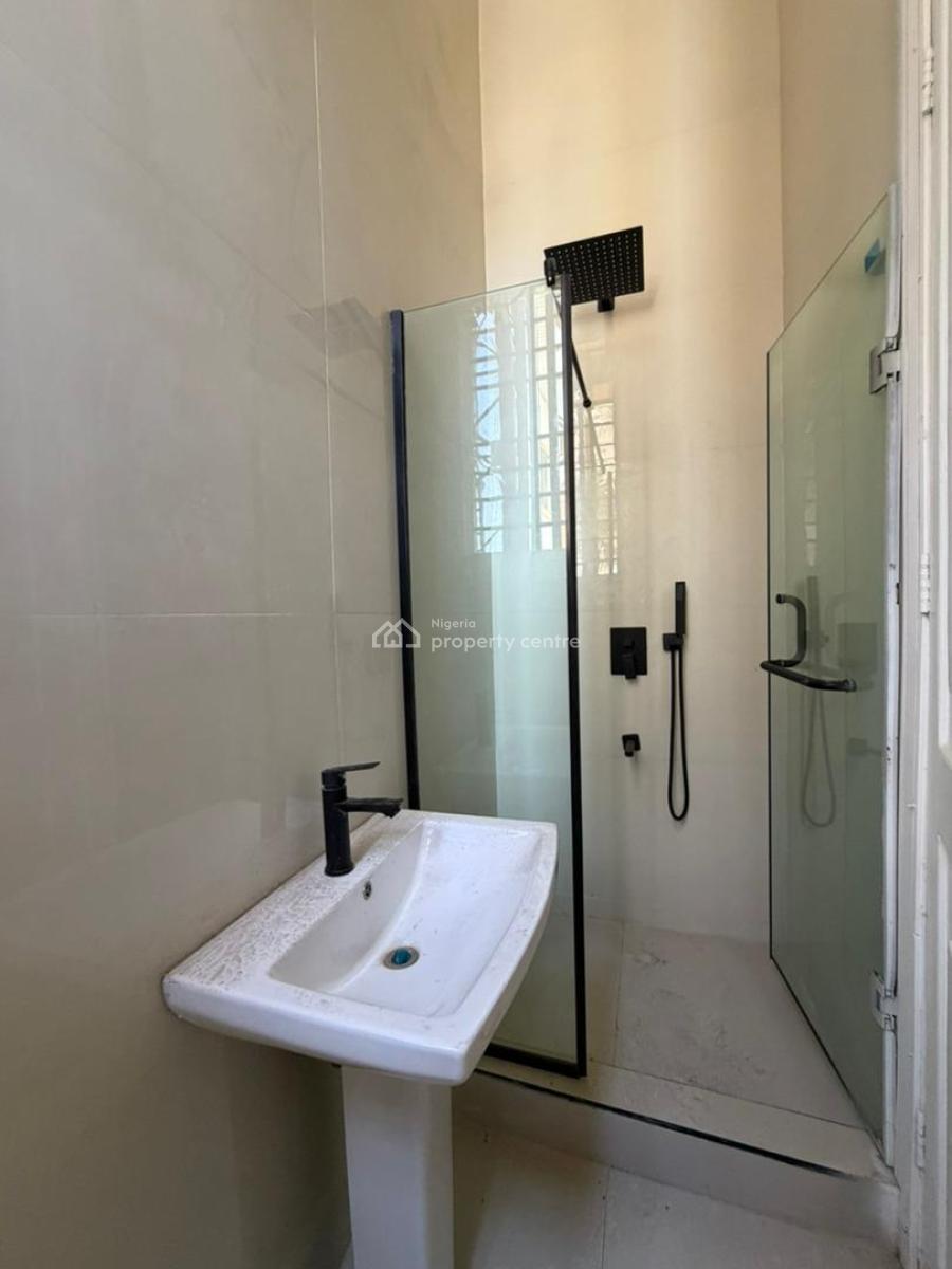 Tastefully Finished  3b/r Apartment, Lekki, Lagos, Flat / Apartment for Sale