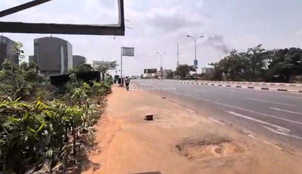 9,000sqm Multi-function Prime Location Land, By Nnpc Towers, Central Business District, Abuja, Commercial Land for Sale