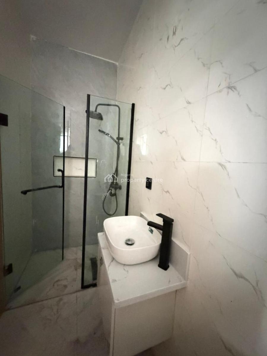 Luxury1 & 2 & 3b/r Apartment, Lekki, Lagos, Flat / Apartment for Sale