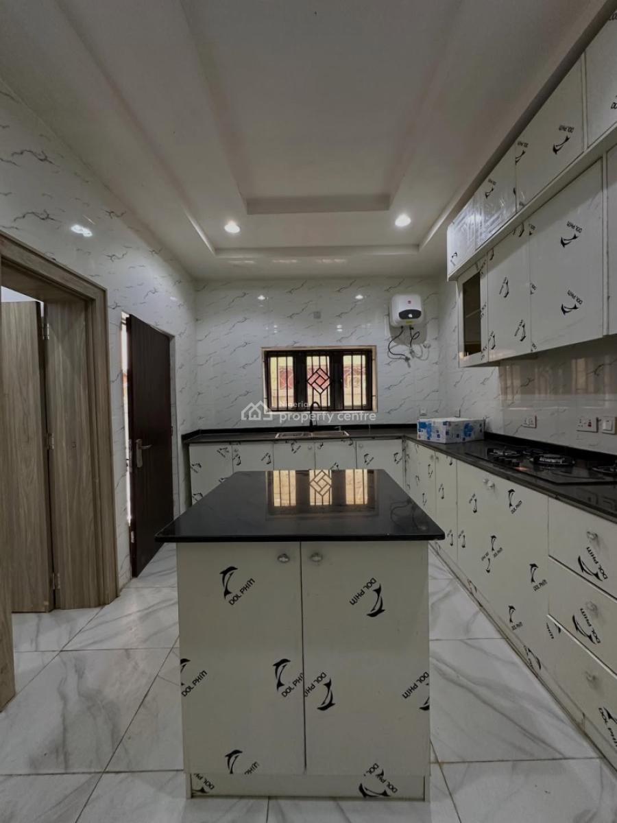 New 5 Bedroom Terrace Duplex + 2 Living Room + Boys Quarters, Wuye, Abuja, Terraced Duplex for Sale