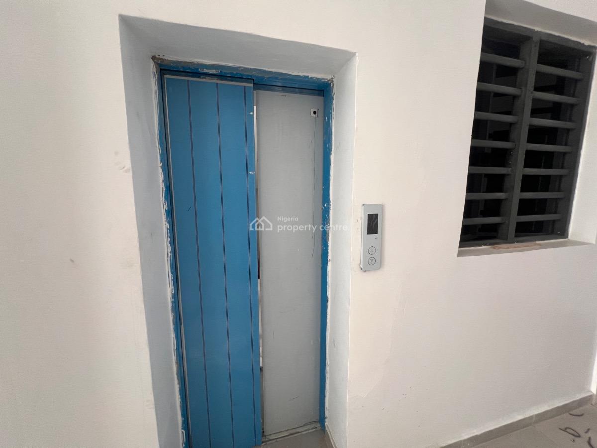 Luxury 3 Bedroom Flat with Bq, Ikeja Gra, Ikeja, Lagos, Block of Flats for Sale