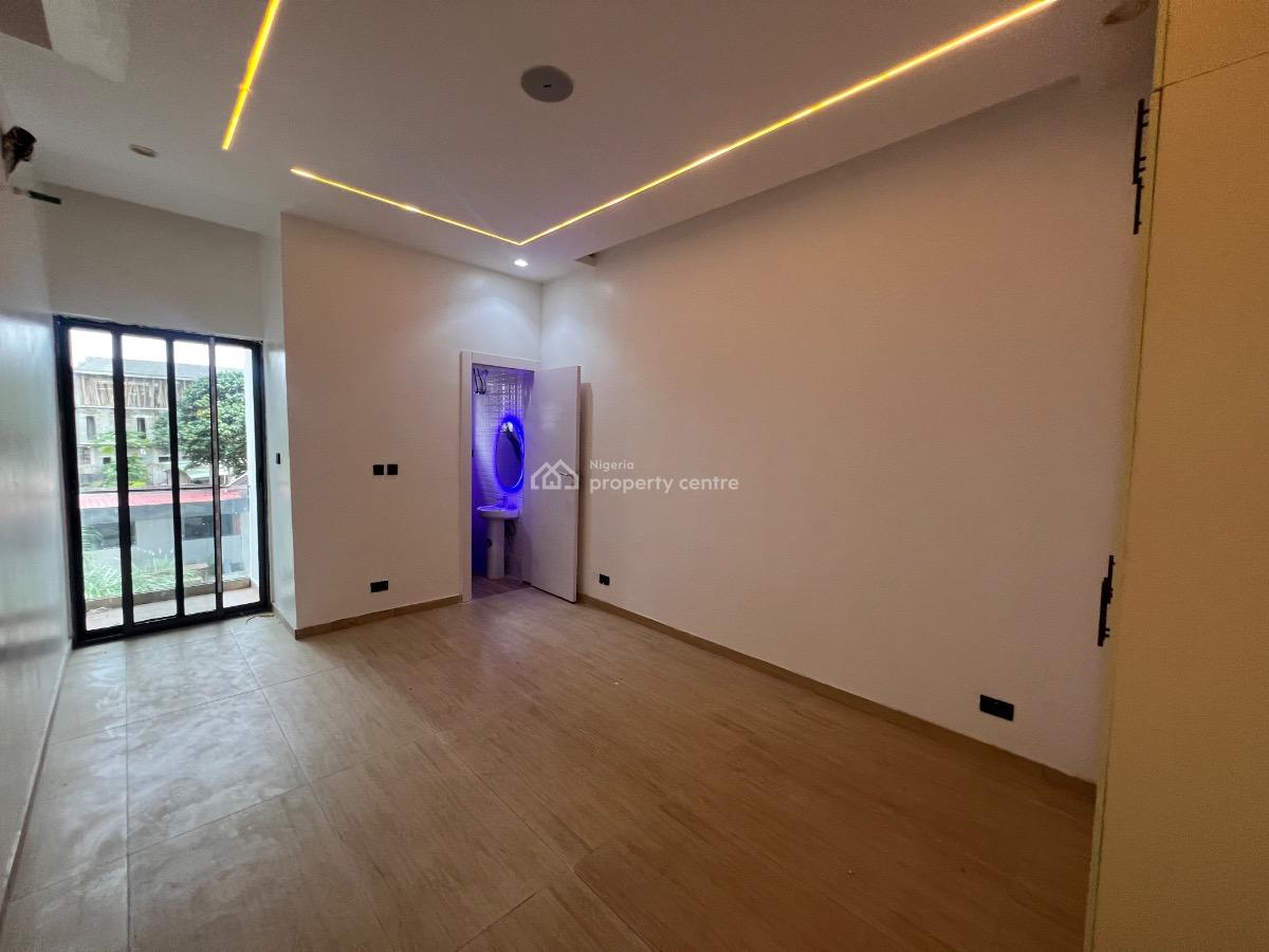 Luxury 3 Bedroom Flat with Bq, Ikeja Gra, Ikeja, Lagos, Block of Flats for Sale