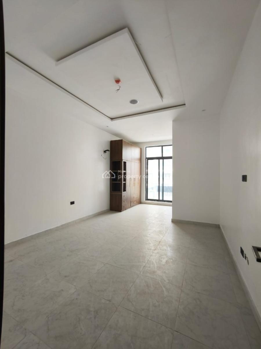Luxury and Beautiful 2bedroom Apartment with Elevator, Lekki Phase1, Lekki, Lagos, Flat / Apartment for Rent