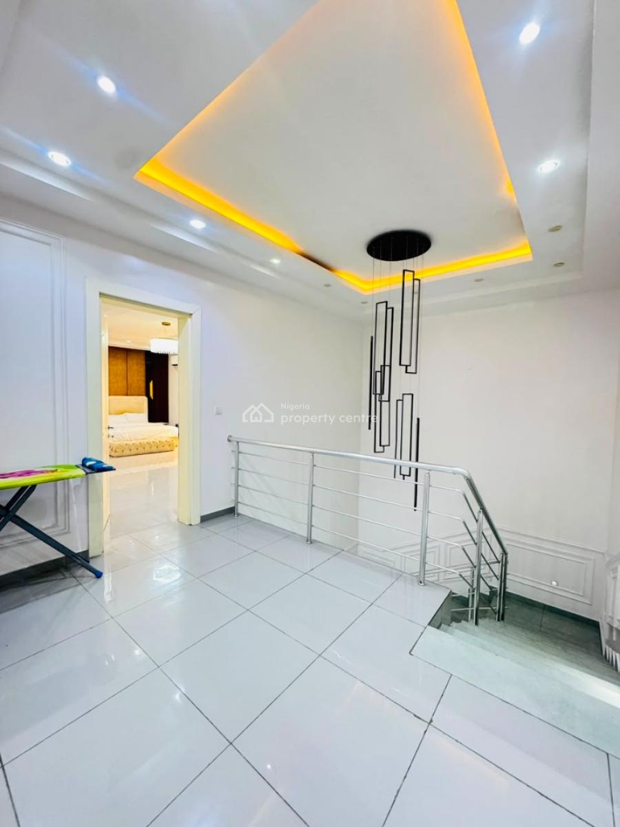 Exquisitely Built 4 Bedroom Terrace Duplex, Lekki Phase 1, Lekki, Lagos, Terraced Duplex for Rent
