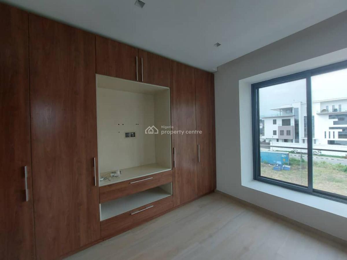 Fully Serviced 2 Bedroom Apt,  with a Bq, Pool. Gym, Banana Island, Ikoyi, Lagos, Flat / Apartment for Rent