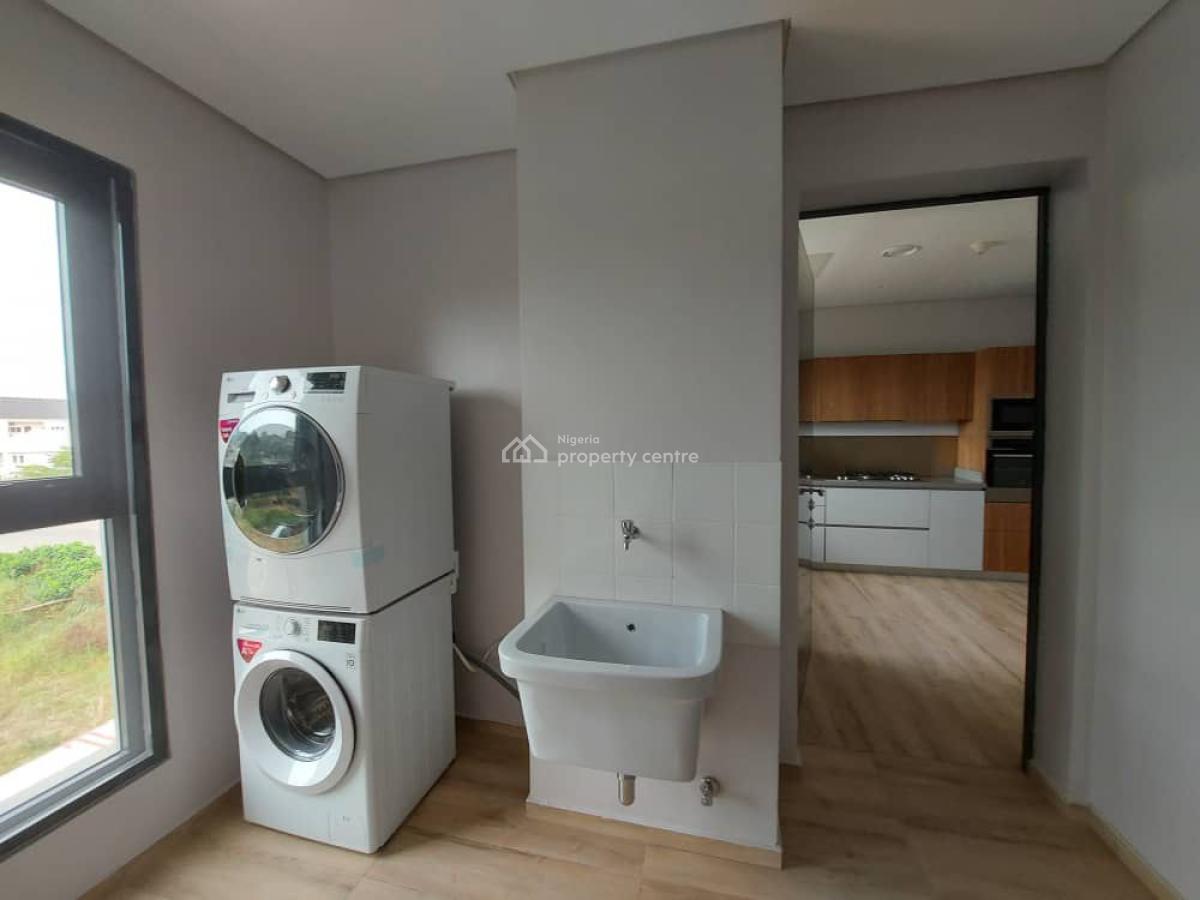 Fully Serviced 2 Bedroom Apt,  with a Bq, Pool. Gym, Banana Island, Ikoyi, Lagos, Flat / Apartment for Rent