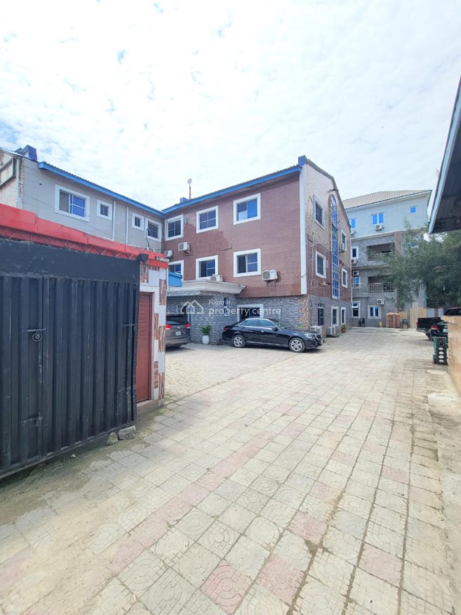 Fully Functional Hotel, Jakande, Lekki, Lagos, Hotel / Guest House for Sale