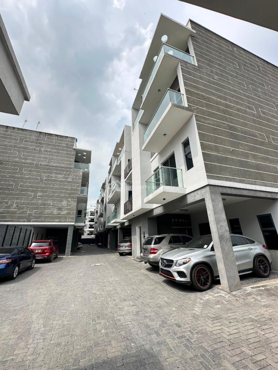 Fully-furnished Luxury Spacious 1 Bedroom Apartment with Swimming Pool, Lekki Phase 1, Lekki, Lagos, Semi-detached Duplex for Sale