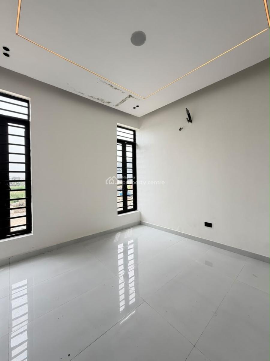 Outstanding Spacious Luxury 5 Bedroom Fully Detached Duplex, Lekki Phase 1, Lekki, Lagos, Detached Duplex for Sale