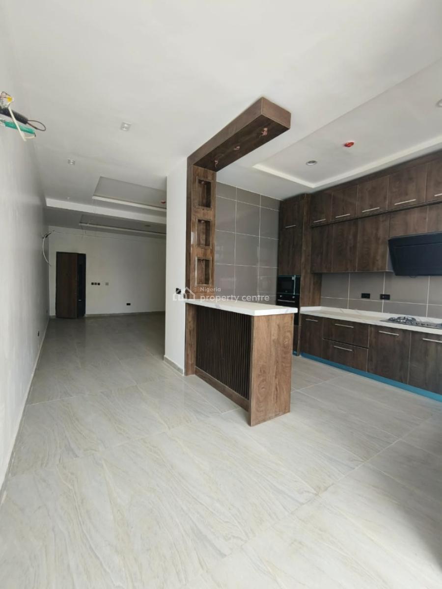 Luxury Beautifully Built  Spacious 2 Bedroom Apartment Elevator., Lekki Phase 1, Lekki, Lagos, House for Rent
