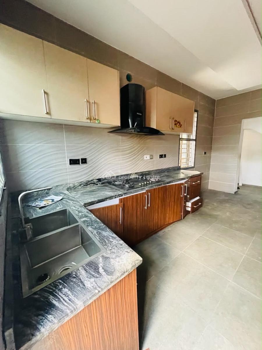 5 Bedroom Fully Detached Open Compound, Ikate, Lekki, Lagos, Detached Duplex for Rent