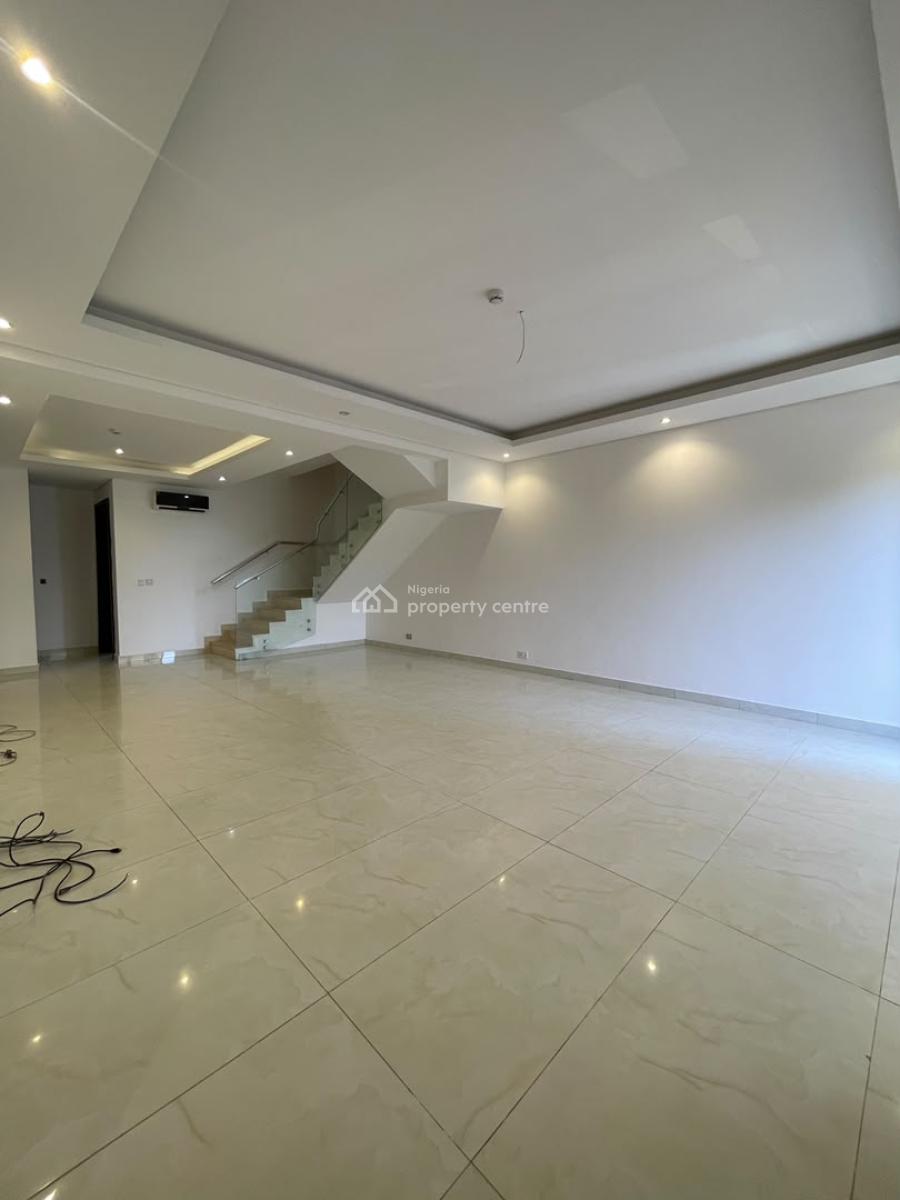 Spacious 4 Bed Maisonette with Bq Inside a Secured and Gated Estate, Ikoyi, Lagos, Flat / Apartment for Rent