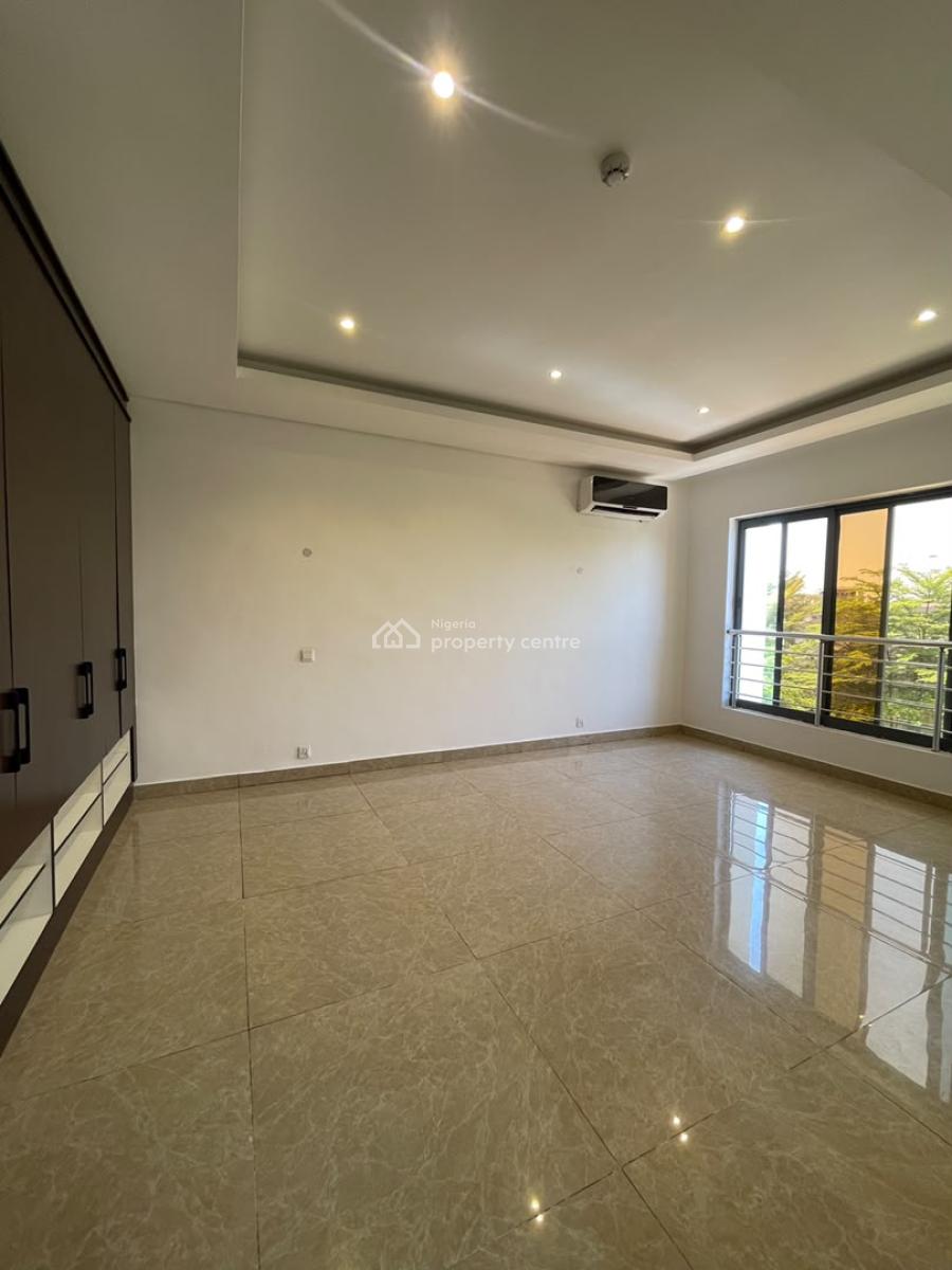 Spacious 4 Bed Maisonette with Bq Inside a Secured and Gated Estate, Ikoyi, Lagos, Flat / Apartment for Rent